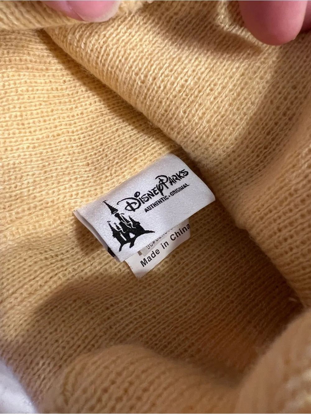 Disney Parks Chip 'n Dale knit winter beanie -249